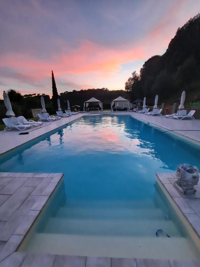 Il Casolare Val Di Mare Apartman Riparbella Kültér fotó