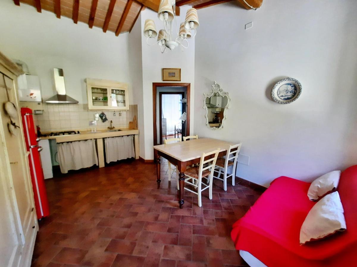 Il Casolare Val Di Mare Apartman Riparbella Kültér fotó