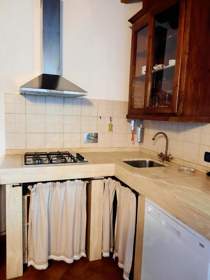 Il Casolare Val Di Mare Apartman Riparbella Kültér fotó