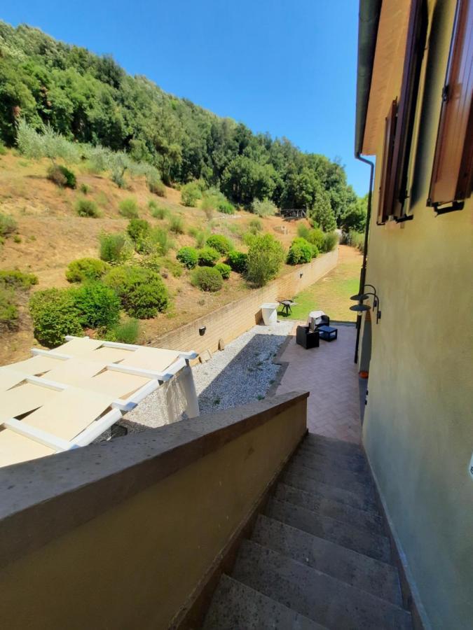 Il Casolare Val Di Mare Apartman Riparbella Kültér fotó
