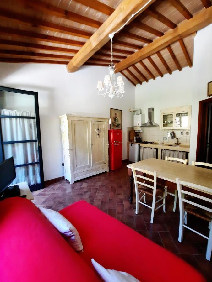 Il Casolare Val Di Mare Apartman Riparbella Kültér fotó