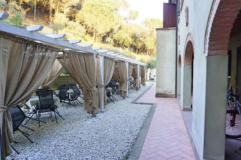 Il Casolare Val Di Mare Apartman Riparbella Kültér fotó